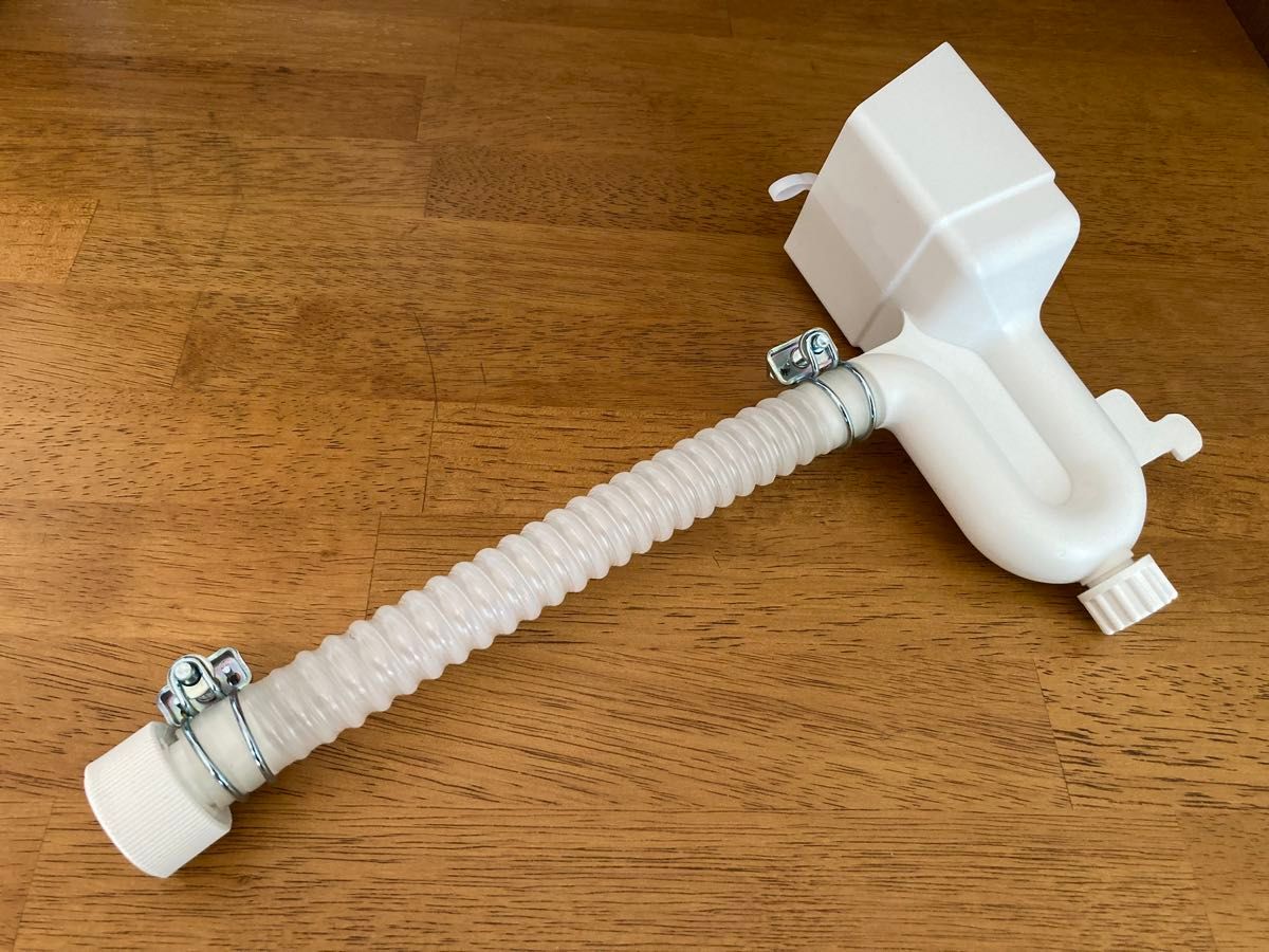 ◯新品◯ TOTO 小型電気温水器 湯ぽっと用 排水ホッパー&ホース ◯新品◯ TOTO 小型電気温水器 湯ぽっと用 排水ホッパー&ホース