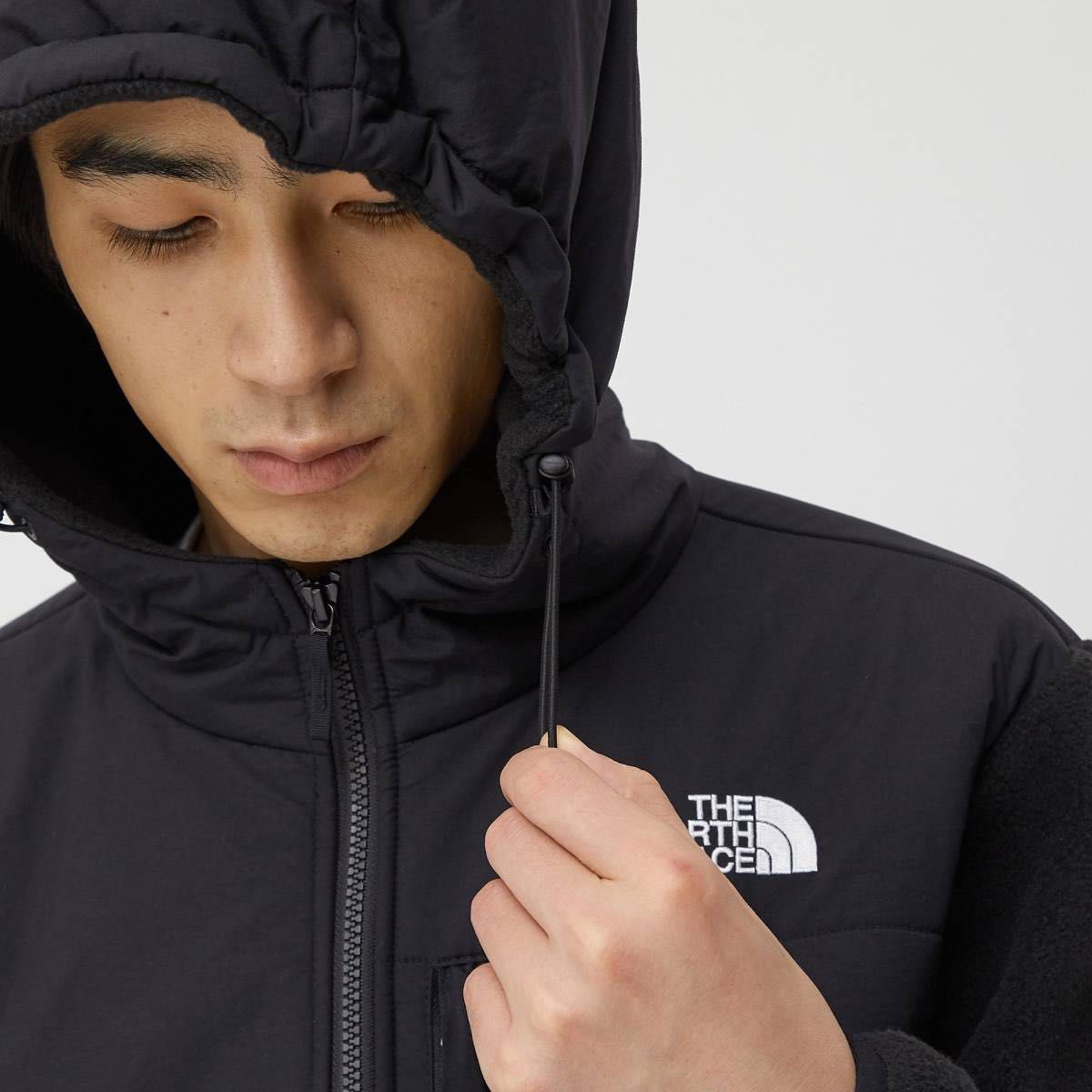 Sサイズ新品 THE NORTH FACE デナリフーディ NA72052 K ブラック Sサイズ新品 THE NORTH FACE デナリフーディ NA72052 K ブラック