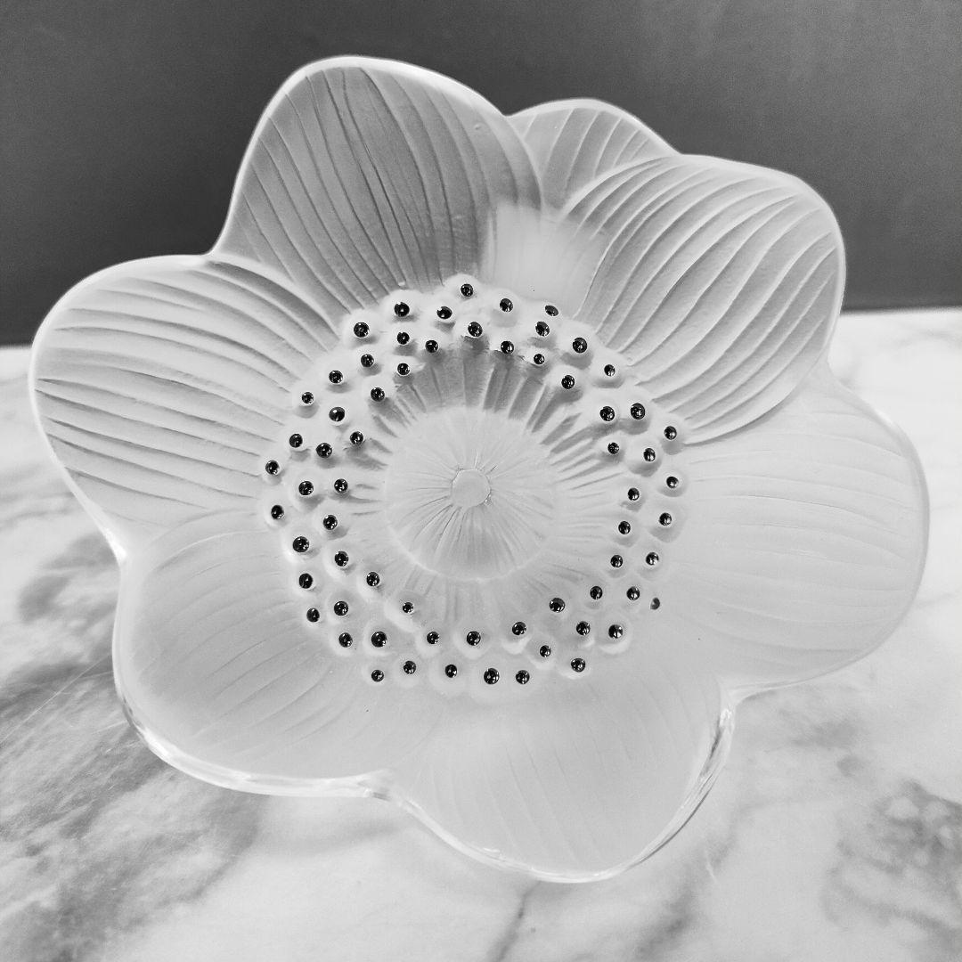 美品◆ルネ ラリック Lalique アネモネ ペーパーウェイト 文鎮 置物 花 フラワー アールデコ 高級 クリスタル製 フランス ハンドメイド