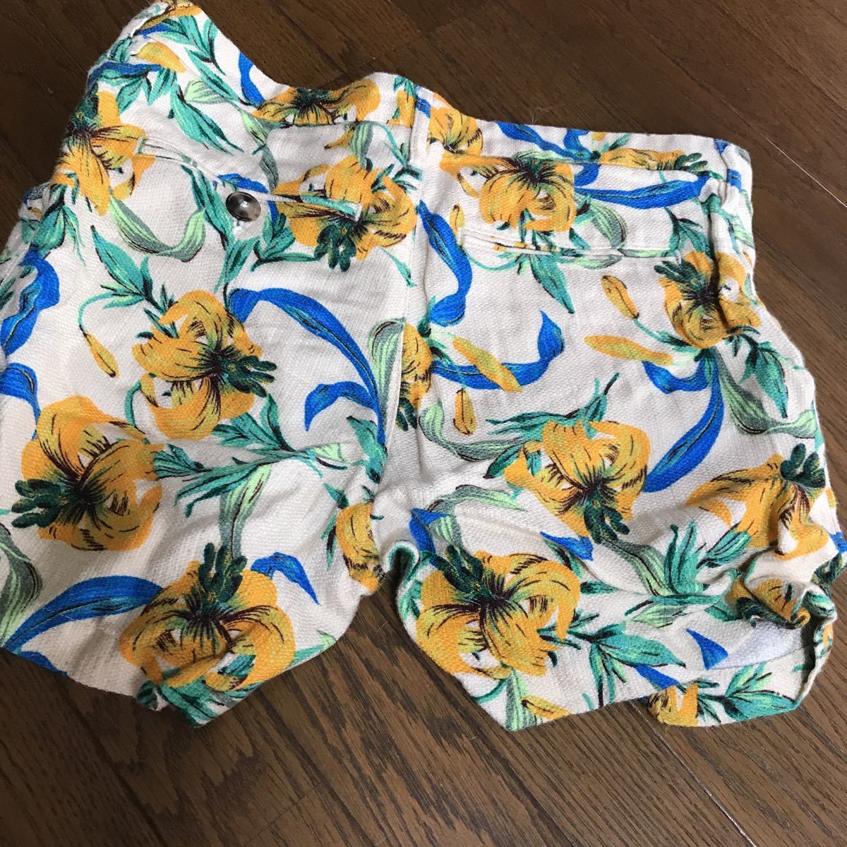 item_image_3