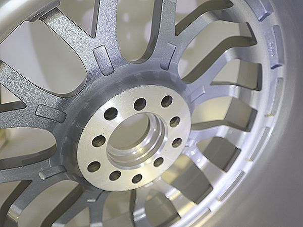 スタンス系86 プリウス スバル等にも スタンスマジック#690 9.5J スタンス系86 プリウス スバル等にも スタンスマジック#690 9.5J