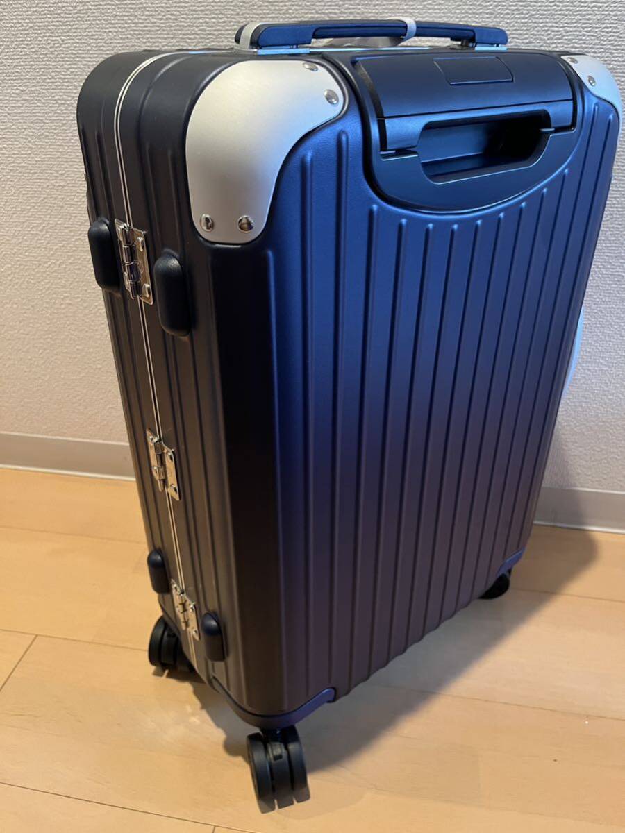 中古 32L リモワ ハイブリッド キャビン S ブルー スーツケース 中古 32L リモワ ハイブリッド キャビン S ブルー スーツケース