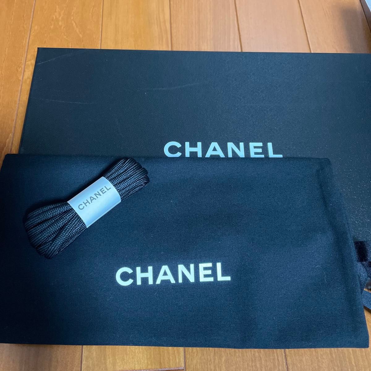 新品 シャネル CHANEL ココマーク レザー スニーカー 人気 新品 シャネル CHANEL ココマーク レザー スニーカー 人気