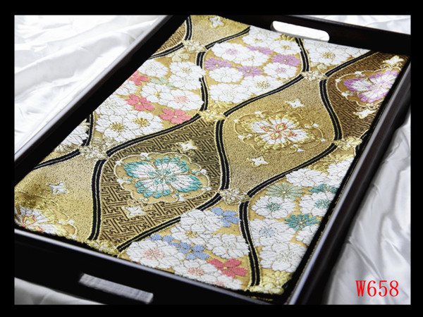 A【W658】西陣逸品 手織 振袖可 立涌草花文様金地 六通高級正絹 A【W658】西陣逸品 手織 振袖可 立涌草花文様金地 六通高級正絹