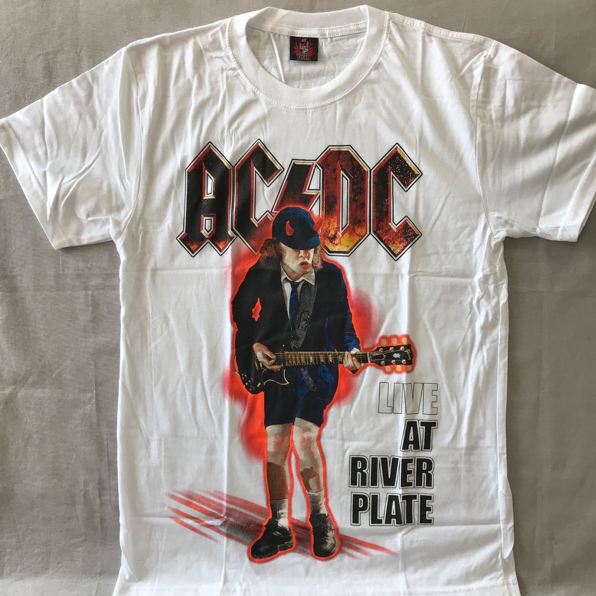 バンドTシャツ エーシーディーシー AC/DC M(Tシャツ)｜売買されたオークション情報、yahooの商品情報をアーカイブ公開 -  オークファン（aucfan.com）