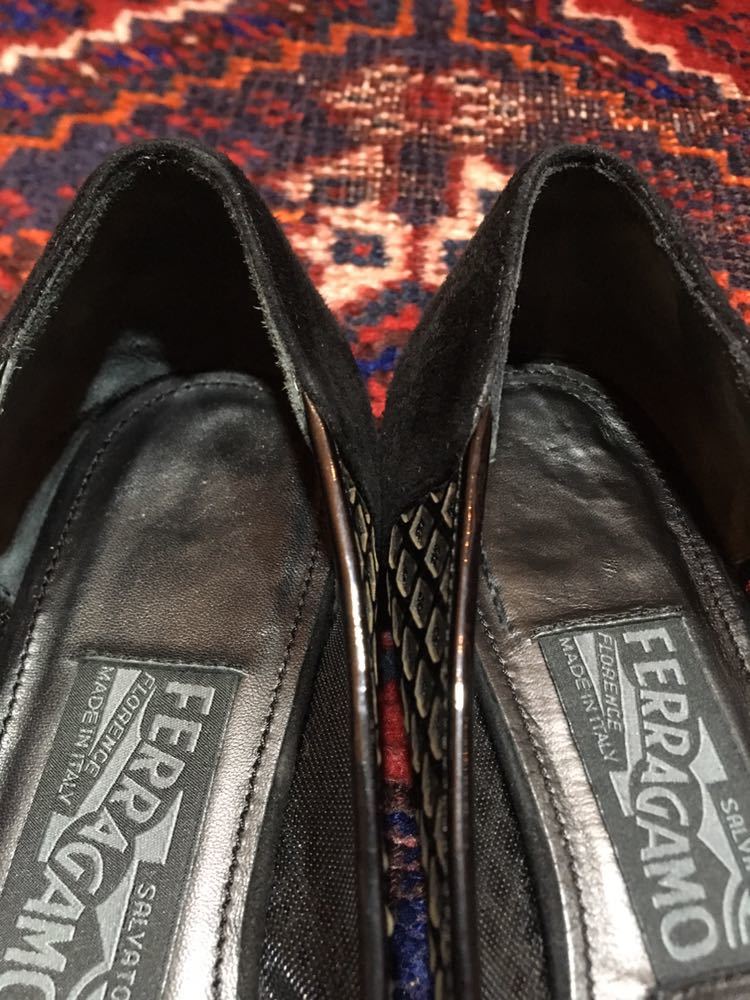 新着20%Off Salvatore Ferragamo フェラガモヴァリナレザーフラット