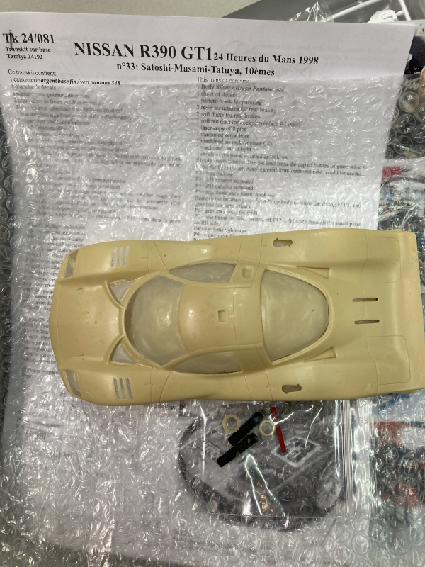 Yahoo!オークション - 1/24 ニッサンR390 (JOMO)#33 ルマン1998 Yahoo!オークション - 1/24 ニッサンR390 (JOMO)#33 ルマン1998