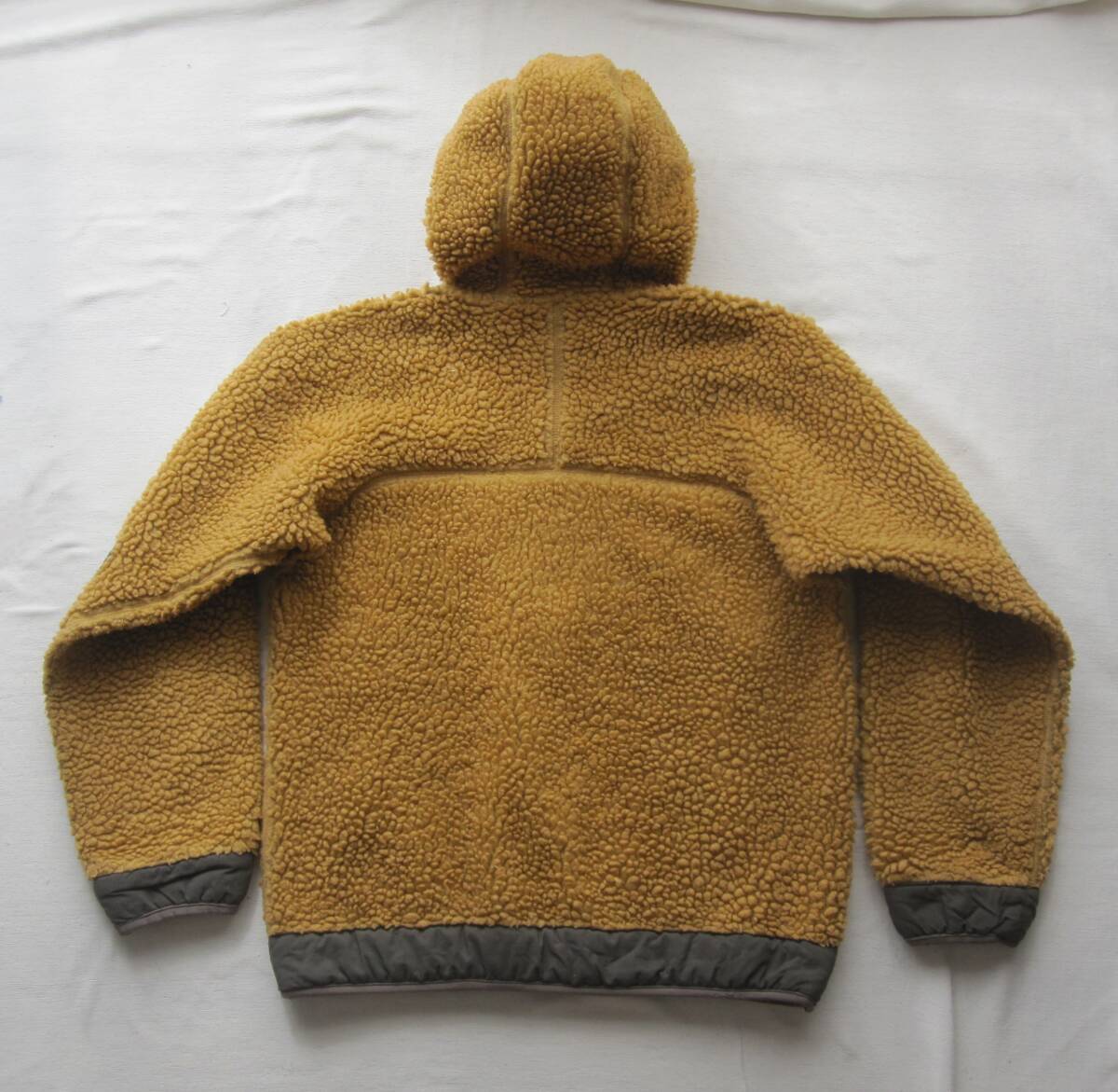パタゴニア リズムフーディー (XS) テキーラ / patagonia / R4 パタゴニア リズムフーディー (XS) テキーラ / patagonia / R4