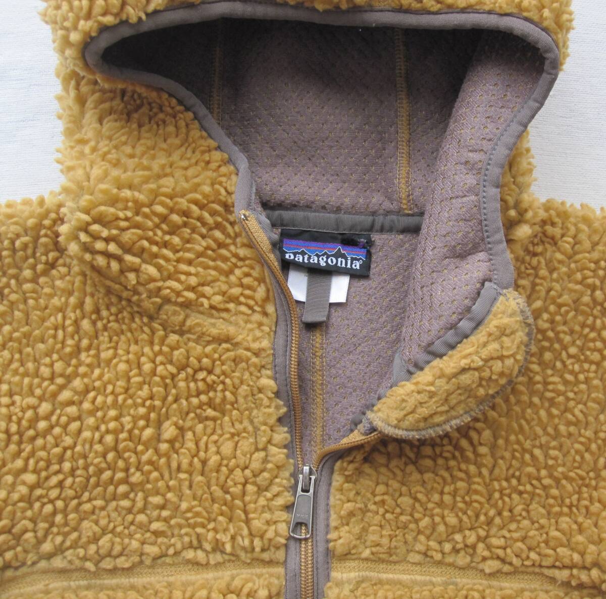 パタゴニア リズムフーディー (XS) テキーラ / patagonia / R4 パタゴニア リズムフーディー (XS) テキーラ / patagonia / R4