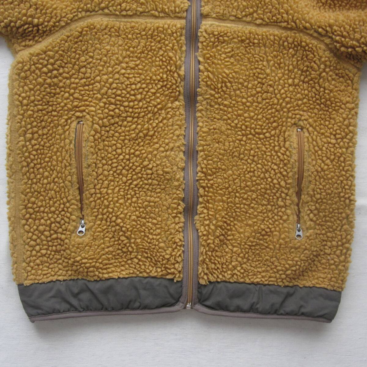 パタゴニア リズムフーディー (XS) テキーラ / patagonia / R4 パタゴニア リズムフーディー (XS) テキーラ / patagonia / R4