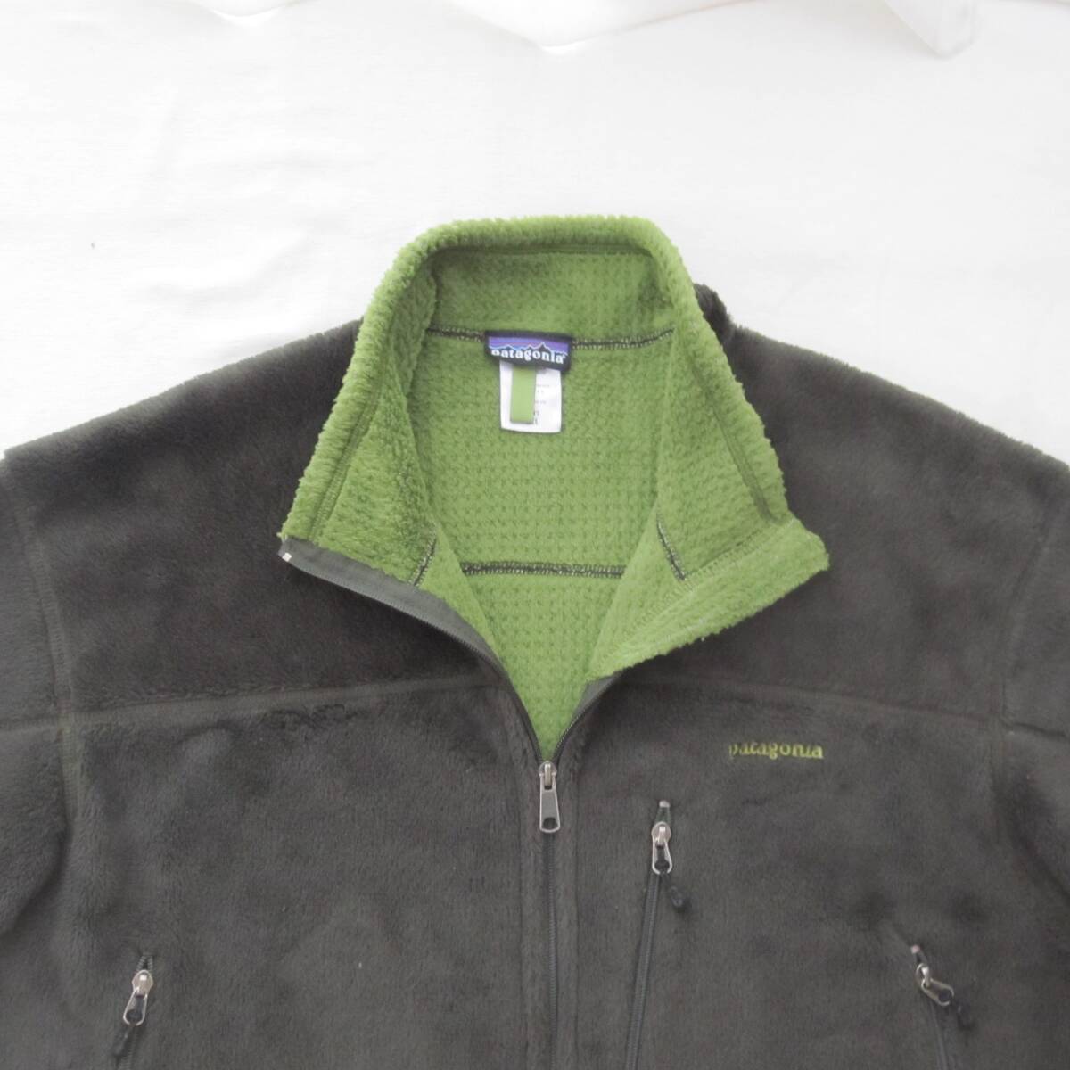 ☆パタゴニア R4 ジャケット(XXL)Loden 2004年 /patagonia ☆パタゴニア R4 ジャケット(XXL)Loden 2004年 /patagonia