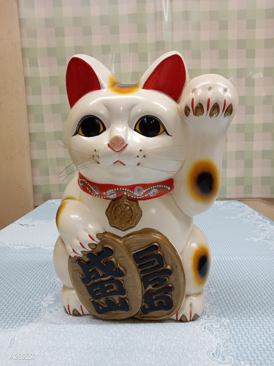 Yahoo!オークション - 小判持ち招き猫 昭和レトロ/縁起物 /成田 Yahoo!オークション - 小判持ち招き猫 昭和レトロ/縁起物 /成田
