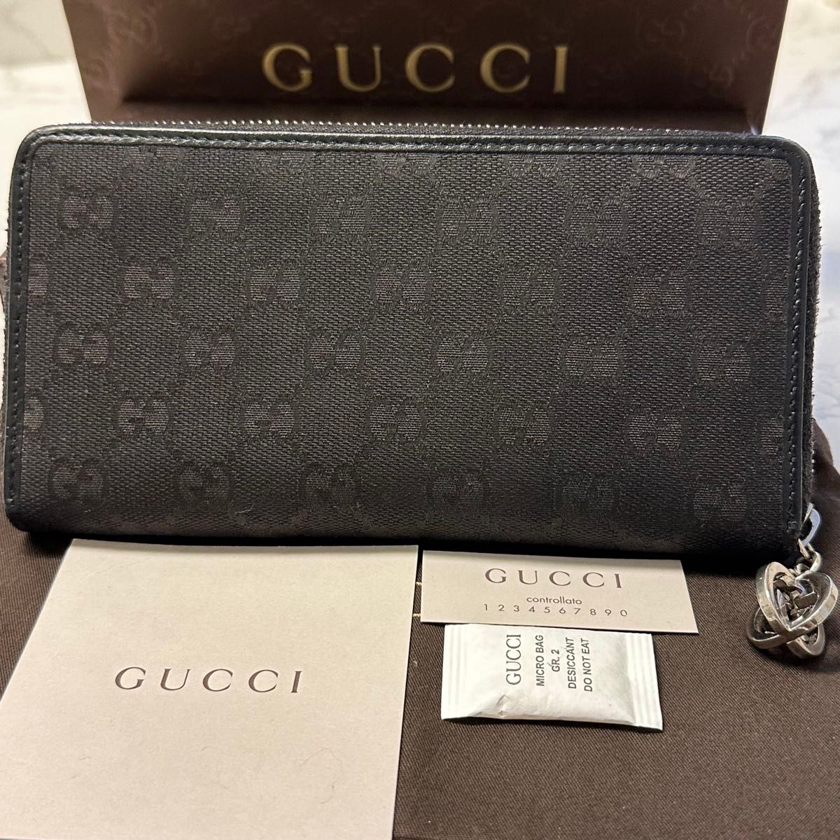 新品同様 グッチ GUCCI 財布 長財布 GGキャンバス GG金具 新品同様 グッチ GUCCI 財布 長財布 GGキャンバス GG金具