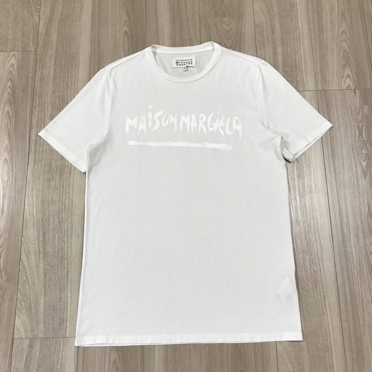 maison margiela martin paint painting rogo white mm6 48 maison margiela martin paint painting rogo white mm6 48