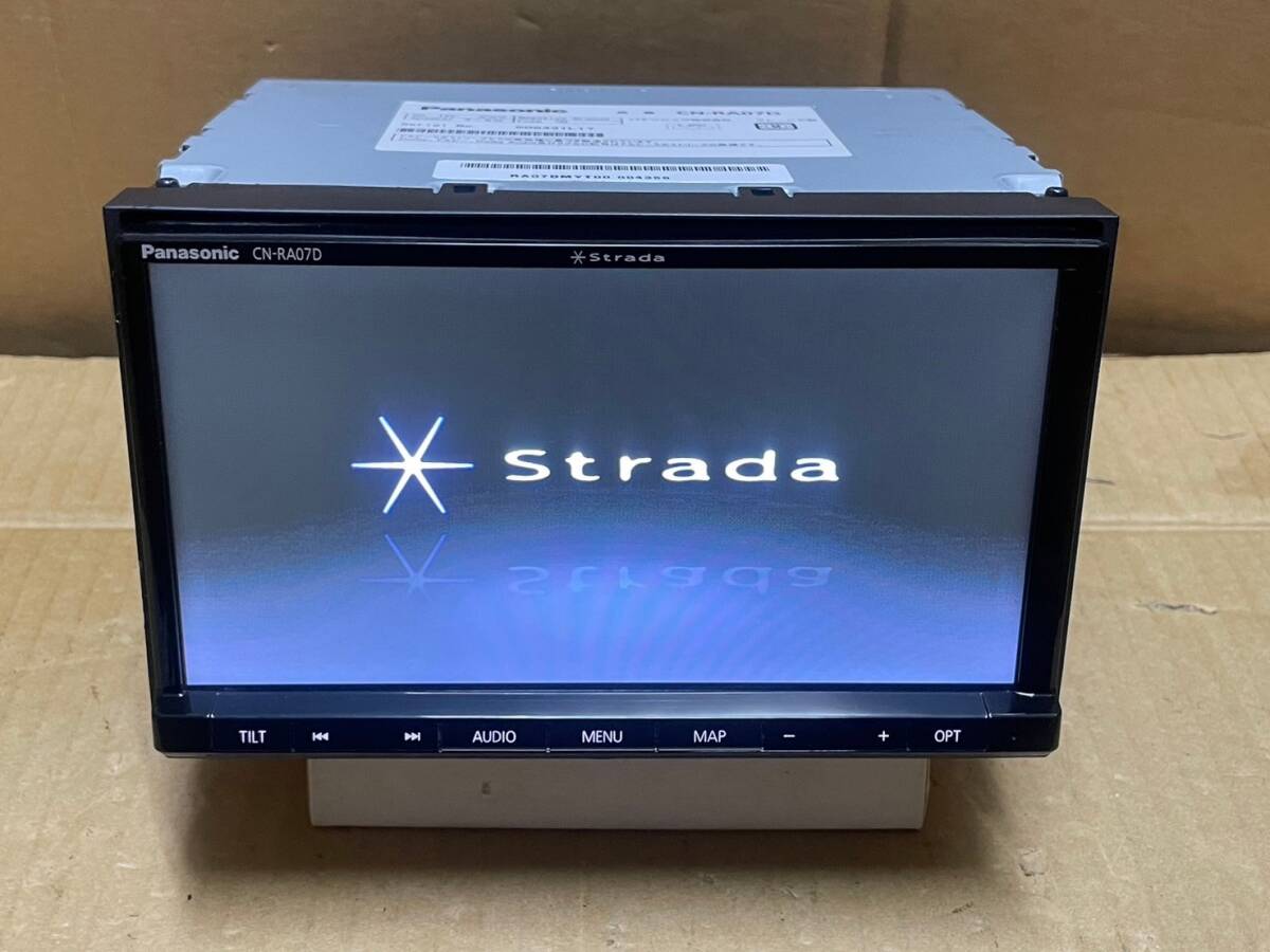 Panasonic Strada CN-RE07D 2020年製 Panasonic Strada CN-RE07D 2020年製