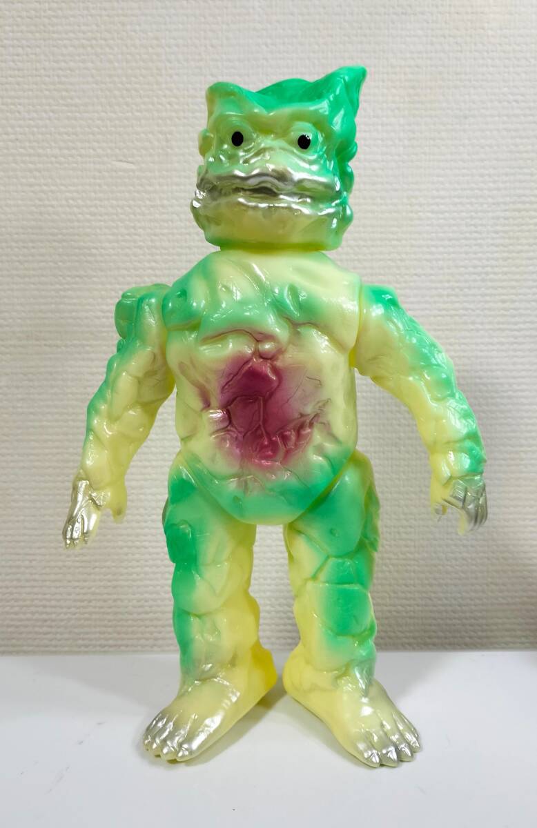 【正規品直輸入】 ベアモデル オール怪獣コレクション ケロニア 蓄光版 (ハイパー ウルトラマン