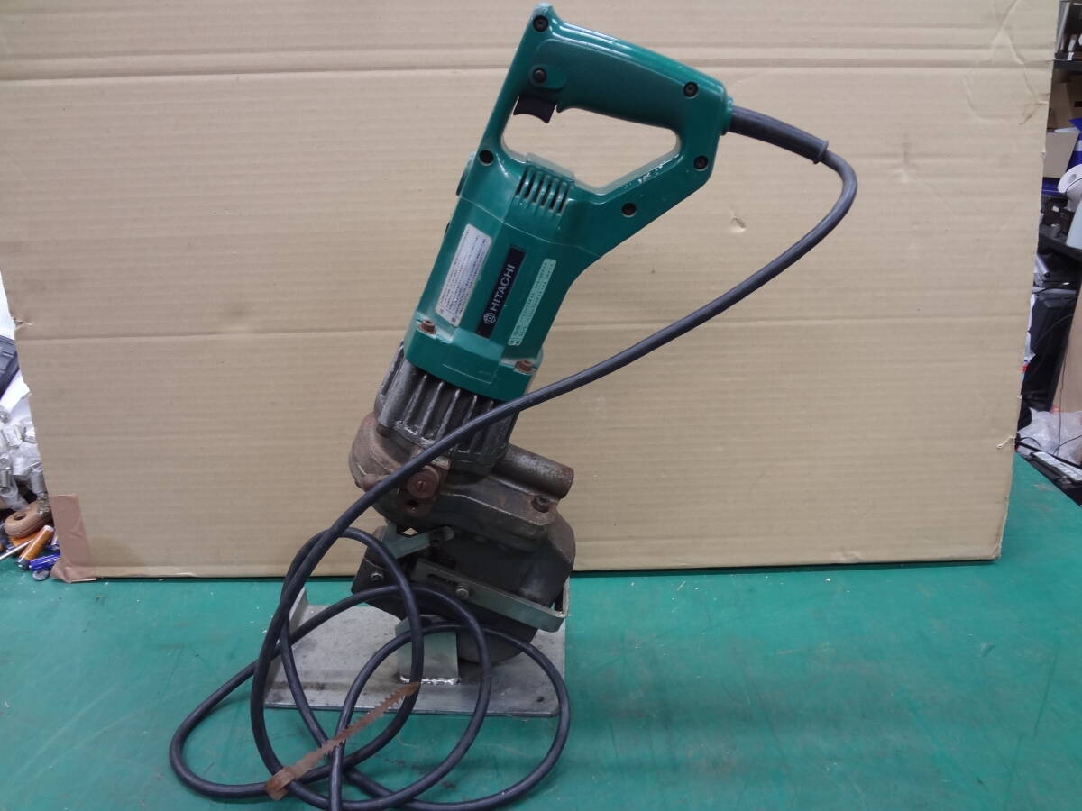 通電確認済 YASKAWA インバータ CIMR-G7A20P4 電材・配電用品 通電確認済 YASKAWA インバータ CIMR-G7A20P4 電材・配電用品