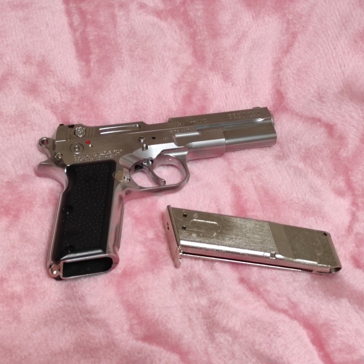 マルシン ブレンテン マキシ 8mm固定スライドガスガン (ジャンク品) マルシンブレンテンマキシ8mm固定スライドガスガン(ジャンク品)