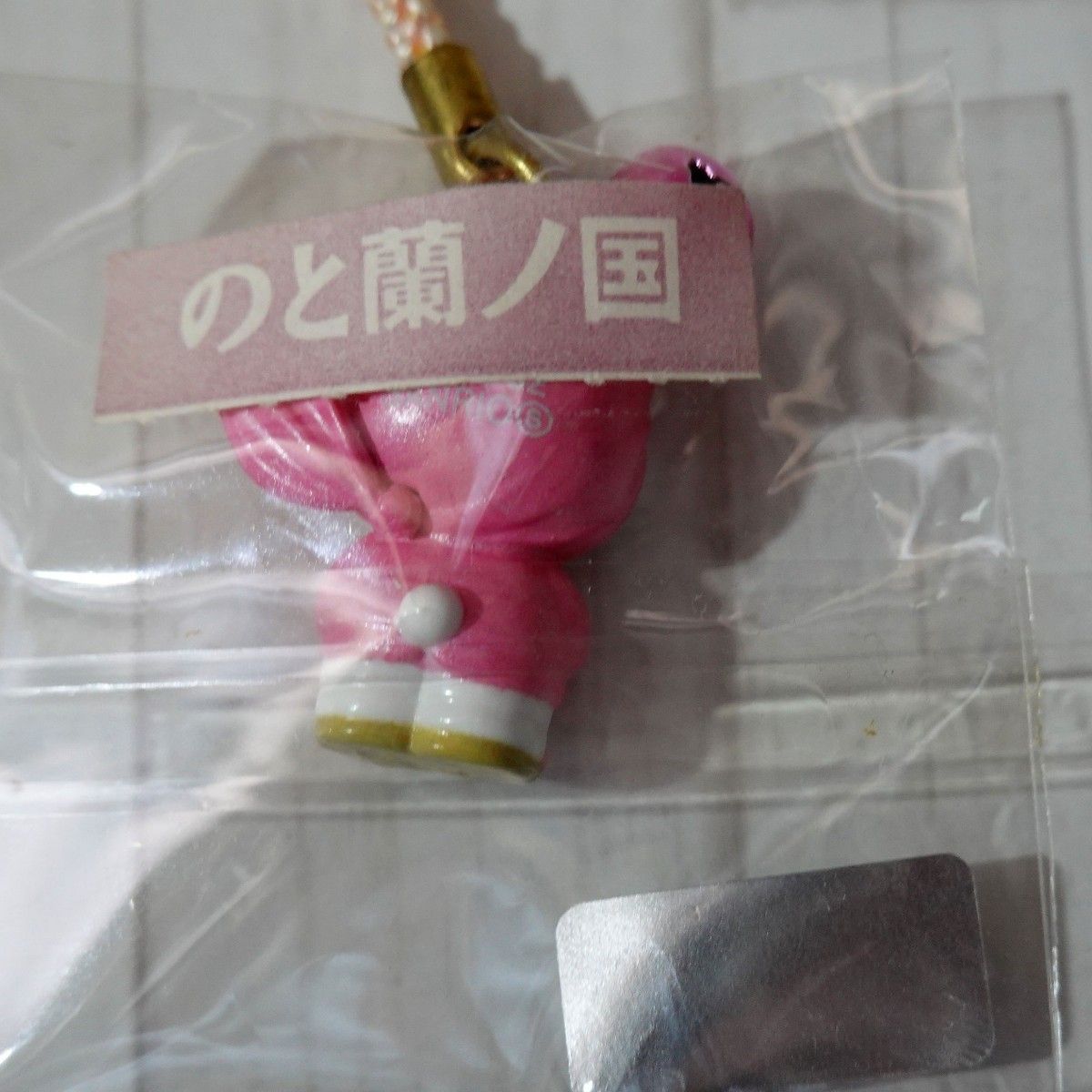 新品】金沢限定 忍者 ご当地キティ 根付け ストラップ 2001年製 新品】金沢限定 忍者 ご当地キティ 根付け ストラップ 2001年製