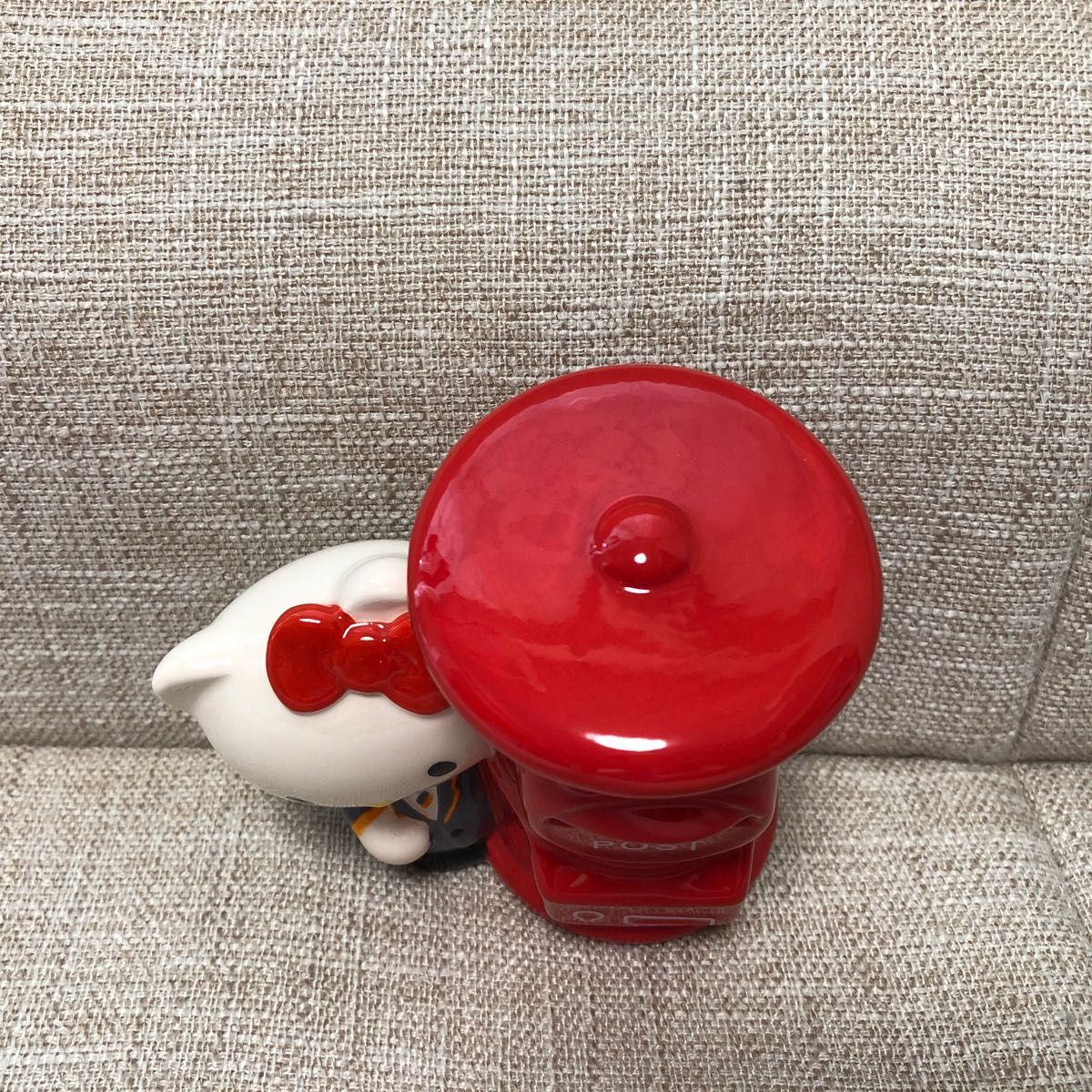 サンリオ ハローキティ郵便局 ポスト型貯金箱 ハローキティ 貯金 サンリオ ハローキティ郵便局 ポスト型貯金箱 ハローキティ 貯金