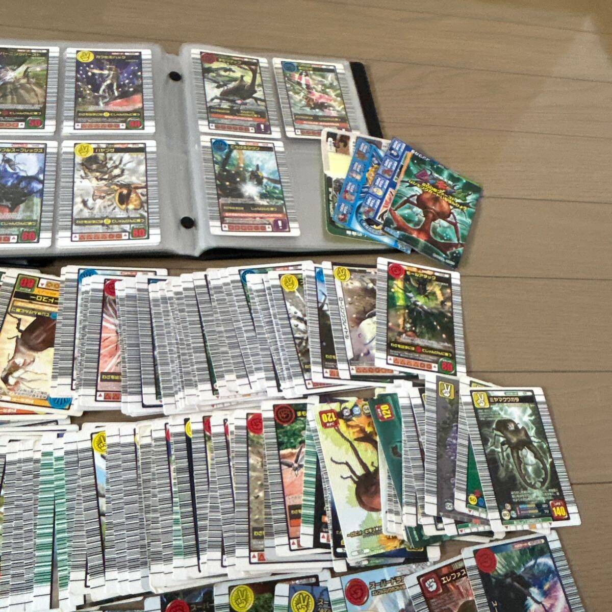 甲虫王者ムシキング ムシキングカード 大量まとめ売り ファイル 甲虫王者ムシキング ムシキングカード 大量まとめ売り ファイル