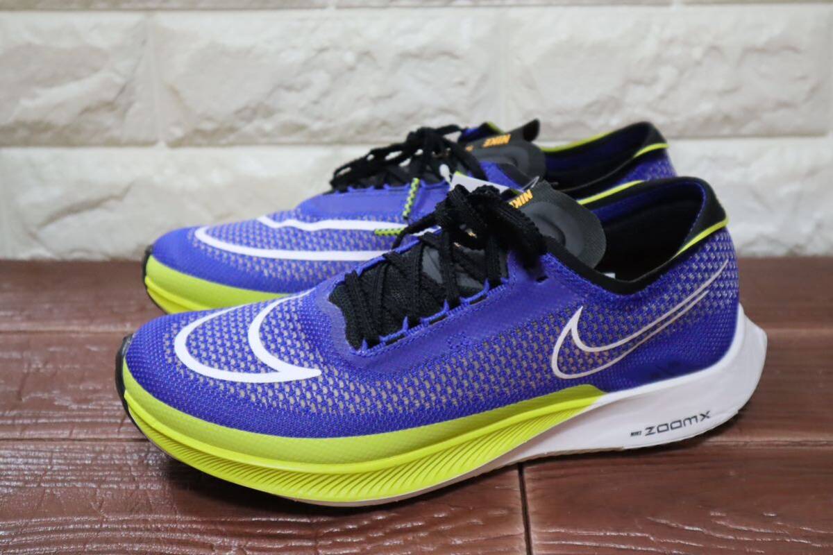 新品 定価23210円 25 5㎝ NIKE ナイキ ズームX ストリークフライ 新品 定価23210円 25 5㎝ NIKE ナイキ ズームX ストリークフライ