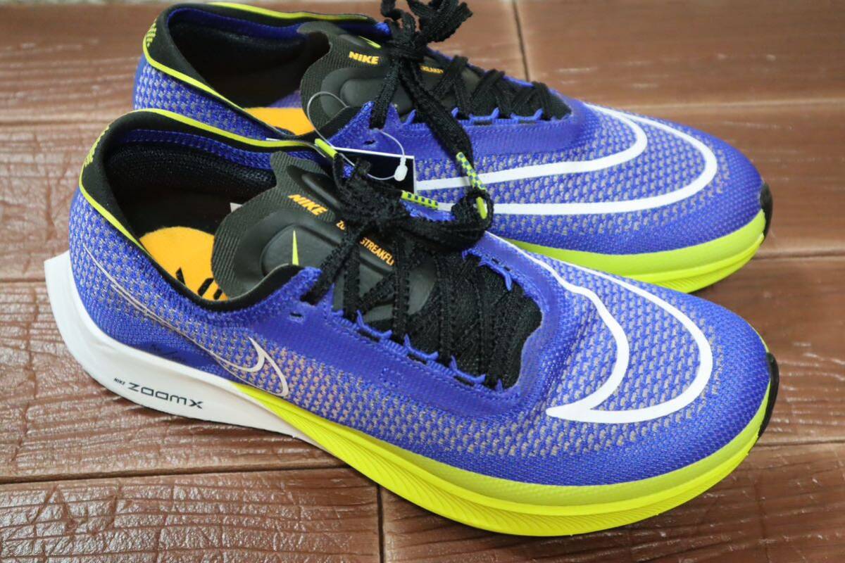新品 定価23210円 25 5㎝ NIKE ナイキ ズームX ストリークフライ 新品 定価23210円 25 5㎝ NIKE ナイキ ズームX ストリークフライ