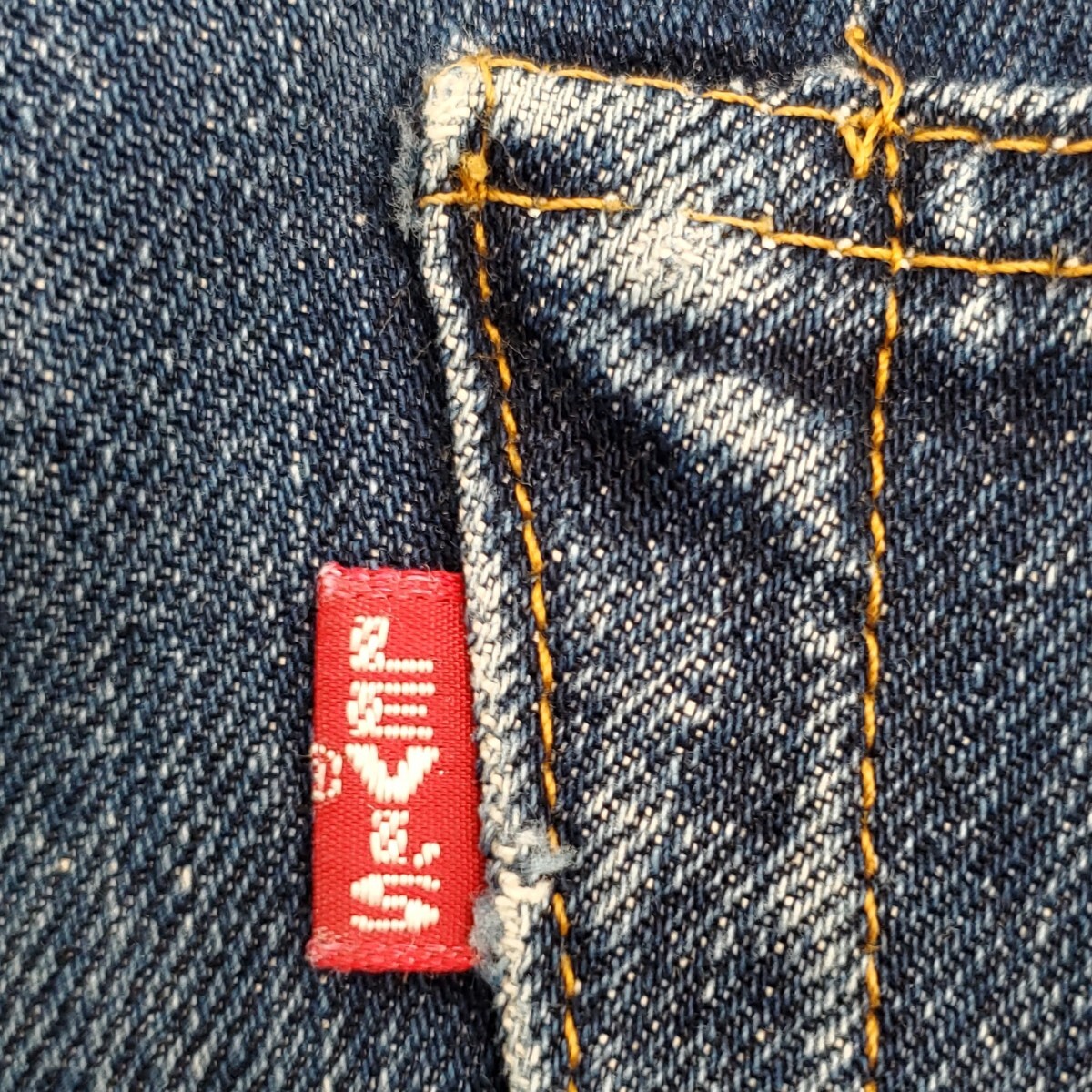 バレンシア製 W33 Levi's 201XX 555ビンテージ復刻ジーンズ バレンシア製 W33 Levi's 201XX 555ビンテージ復刻ジーンズ