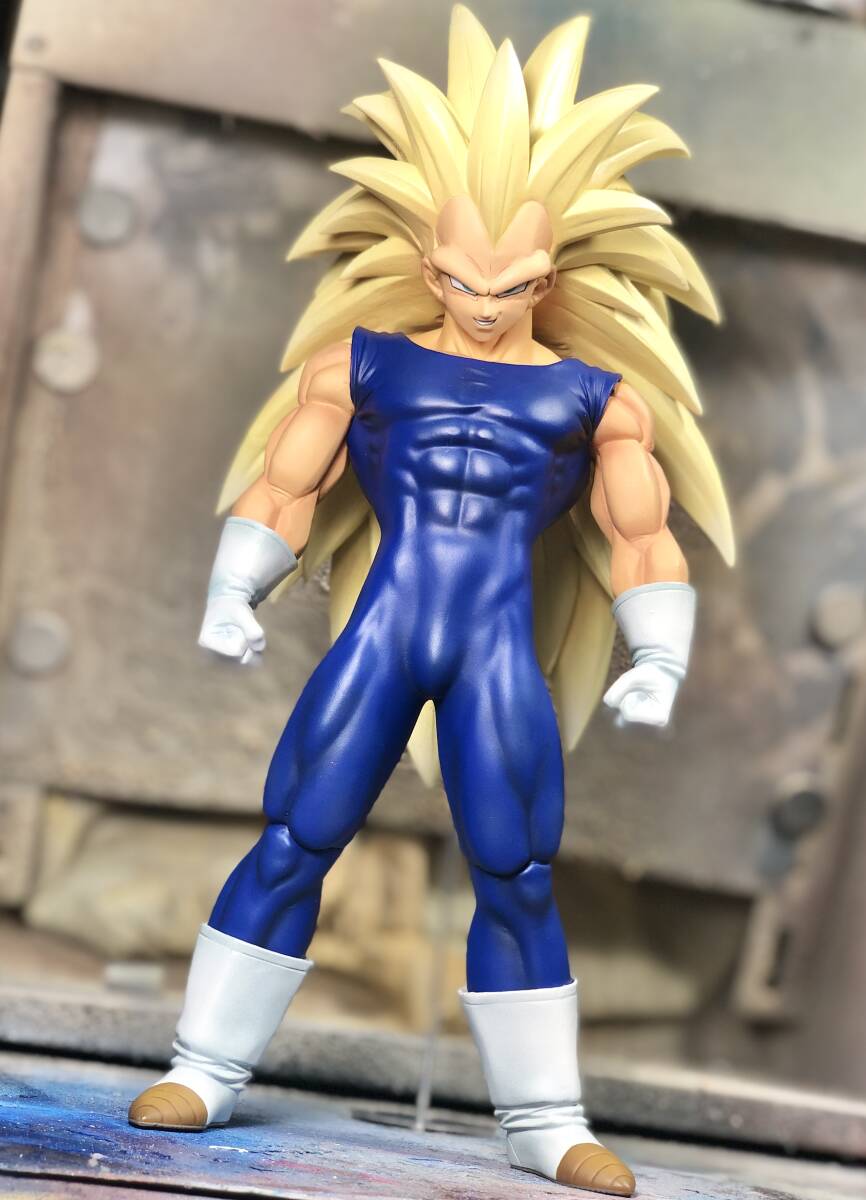 Bibian 比比昂- リペイント改造ドラゴンボールベジータスーパー Bibian 比比昂- リペイント改造ドラゴンボールベジータスーパー