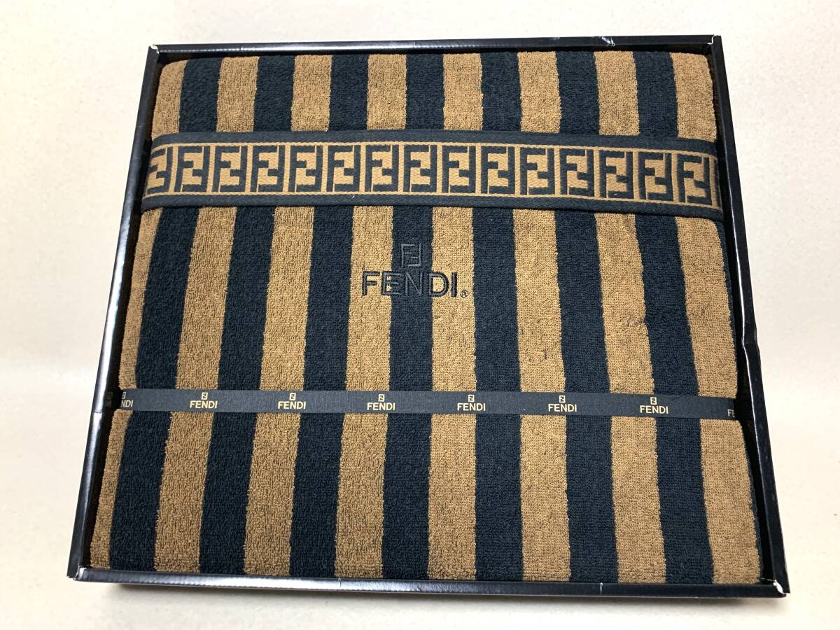 FENDI フェンディ タオルケット 140x200cm 綿100% 日本製 大津 FENDI フェンディ タオルケット 140x200cm 綿100% 日本製 大津
