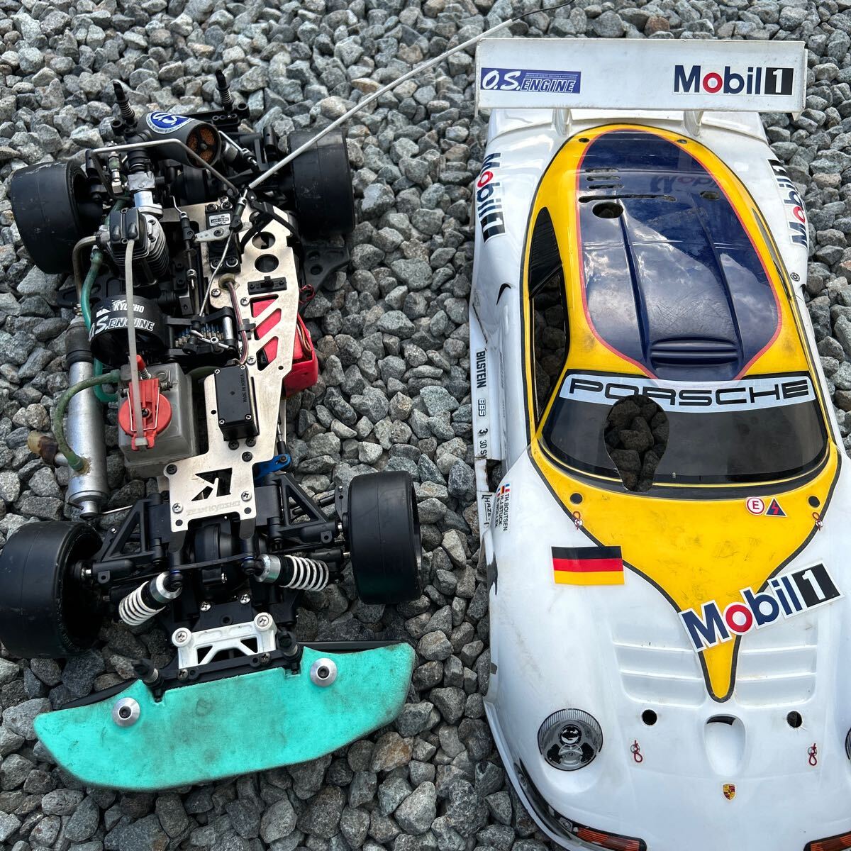 京商 KYOSHO 1/8エンジンラジコンカーSuperTen Four II スーパーテンフォーツー ポルシェ911GT1ボディ O.S.エンジンFS 26S 希少2速ギヤ(完成品(エンジン))|売買されたオークション情報、Yahoo!オークション(旧ヤフオク!) の商品情報をアーカイブ公開 - オークファン 京商 KYOSHO 1/8エンジンラジコンカーSuperTen Four II スーパーテンフォーツー ポルシェ911GT1ボディ O.S.エンジンFS 26S 希少2速ギヤ(完成品(エンジン))|売買されたオークション情報、Yahoo!オークション(旧ヤフオク!) の商品情報をアーカイブ公開 - オークファン