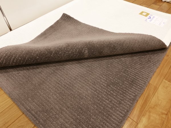Yahoo!オークション - 美品 東リ製 オーダーラグ スモークウール Yahoo!オークション - 美品 東リ製 オーダーラグ スモークウール