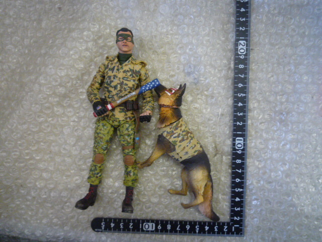 NECA キックアス フィギュア コロネル・スターズ・アンド・ストライプ with アイゼンハワー 現状渡し品