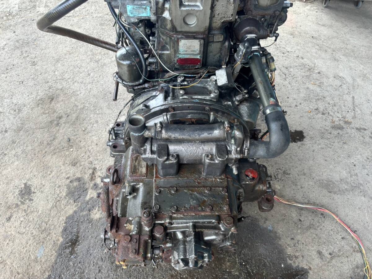 yanmar ヤンマー船内機 6CH-UT 230馬力 最大300馬力 減速比 yanmar ヤンマー船内機 6CH-UT 230馬力 最大300馬力 減速比