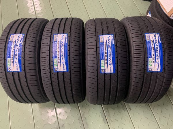 送料無料◆4本 國産新品タイヤ 225/40R18(225/40-18)24年 TOYOナノエナジー3+◆エコ タイヤ交換 車検 履き替え 夏 ラジアルタイヤ