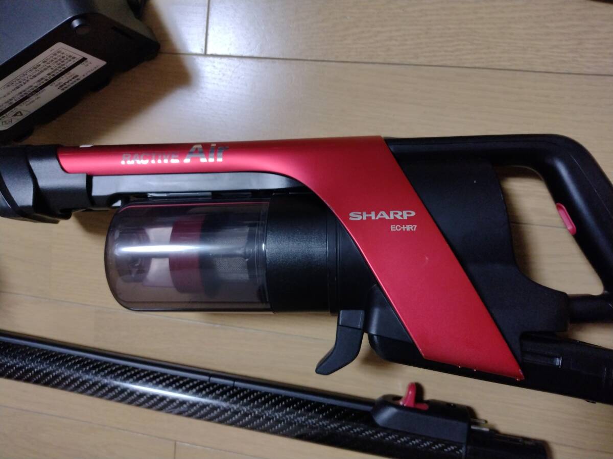 シャープ 掃除機 EC-HR7-P 2021年製 バッテリーの状態良好