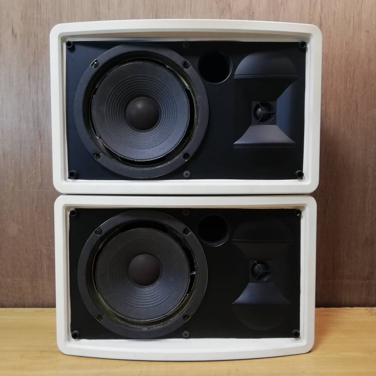 NATIONAL PANASONIC RAMSA WS-A70-W 2way Speaker 8Ω ラムサ 2 NATIONAL PANASONIC RAMSA WS-A70-W 2way Speaker 8Ω ラムサ 2