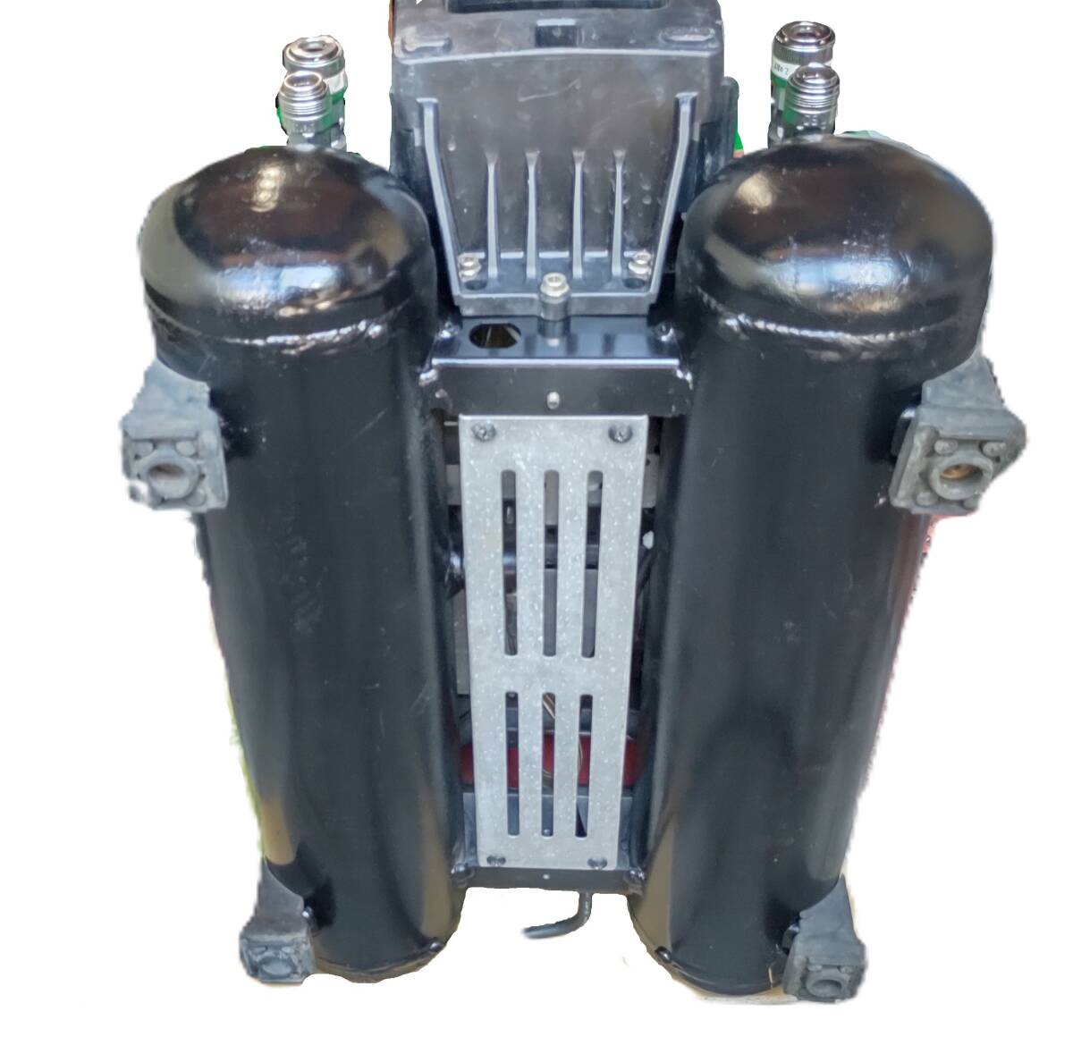モーター軸受けベアリング交換済 マックスAK-HH1270E高圧/高圧 モーター軸受けベアリング交換済 マックスAK-HH1270E高圧/高圧