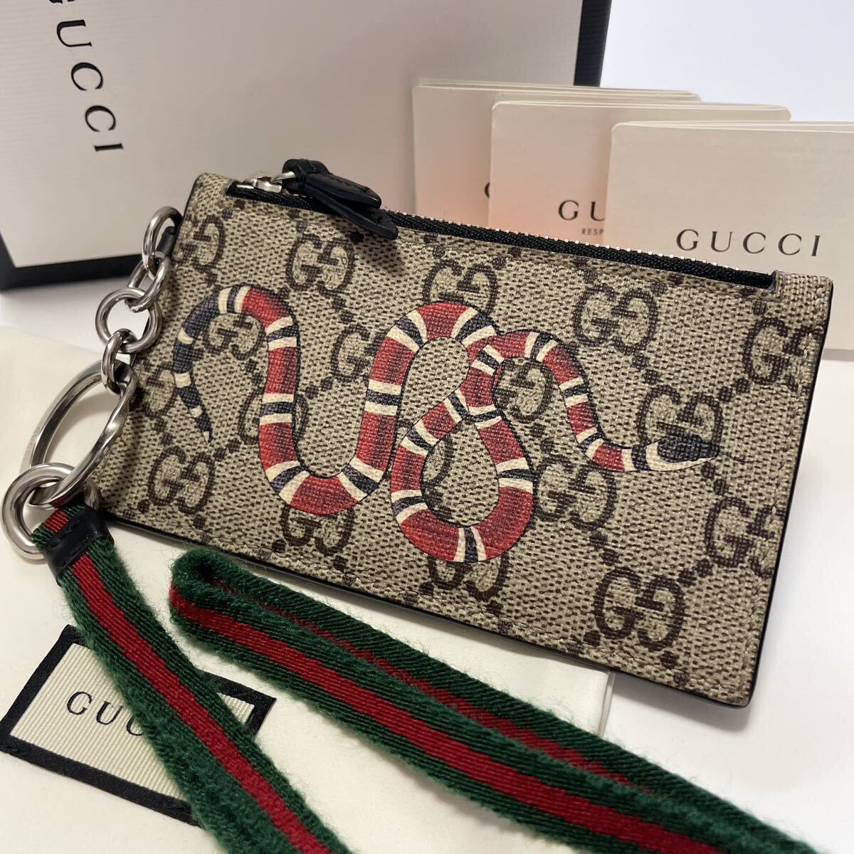 GUCCI グッチ キングスネーク GGスプリーム カードケース コイン GUCCI グッチ キングスネーク GGスプリーム カードケース コイン