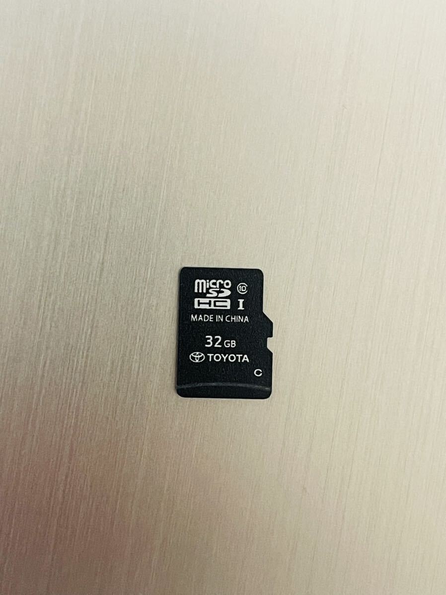 トヨタ純正ナビ NSZT-W68T 地図SDカード無 トヨタ純正ナビ NSZT-W68T 地図SDカード無