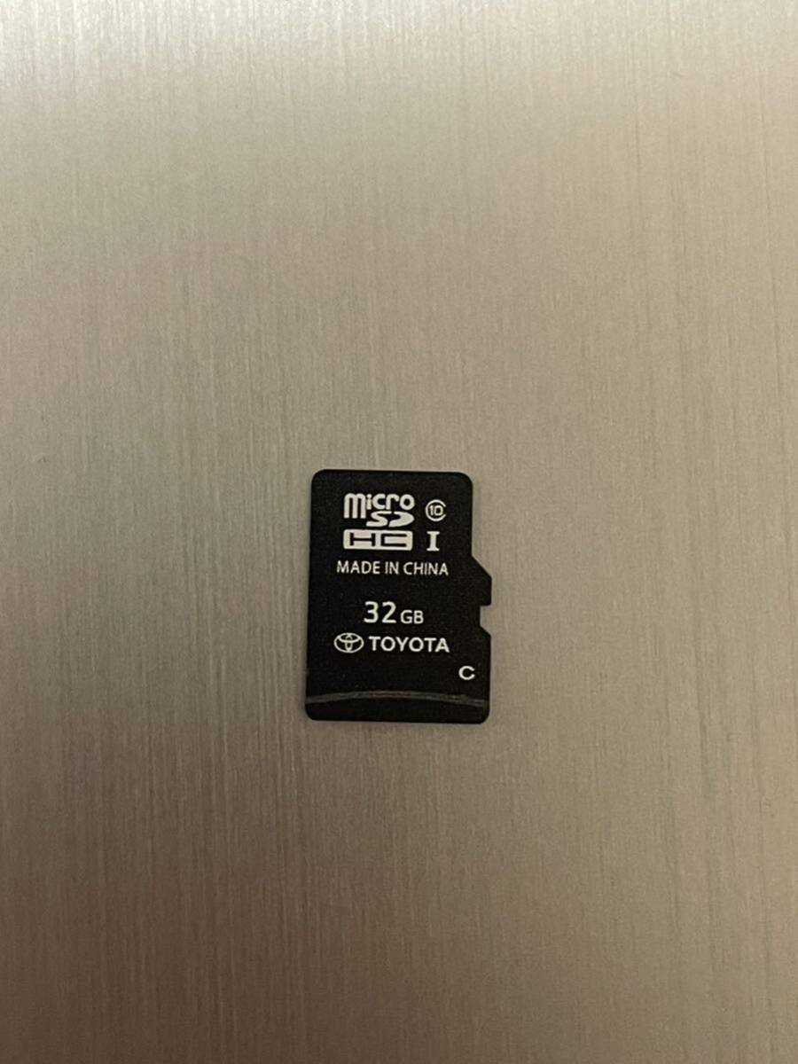 トヨタ純正ナビ NSZT-Y68T SDカード 08675-0AY42 2020年 動作 トヨタ純正ナビ NSZT-Y68T SDカード 08675-0AY42 2020年 動作