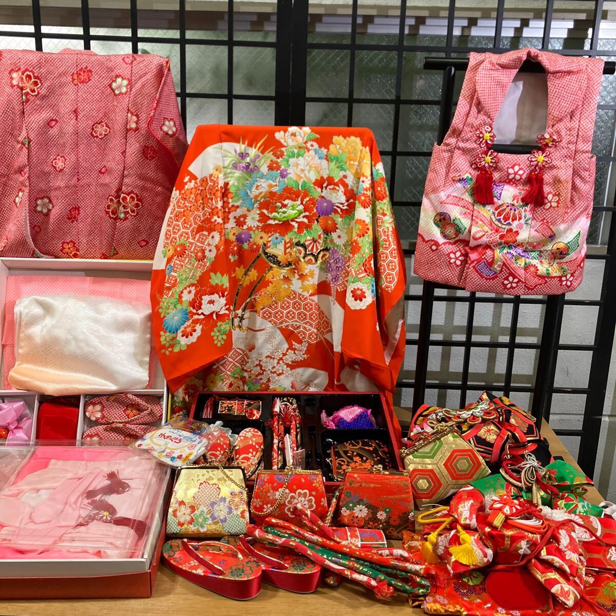 一右衛門No1873 女の子　七五三 被布セット　箱セコ　造帯　まとめ売り女児用 子供着物 三つ身 作り帯 