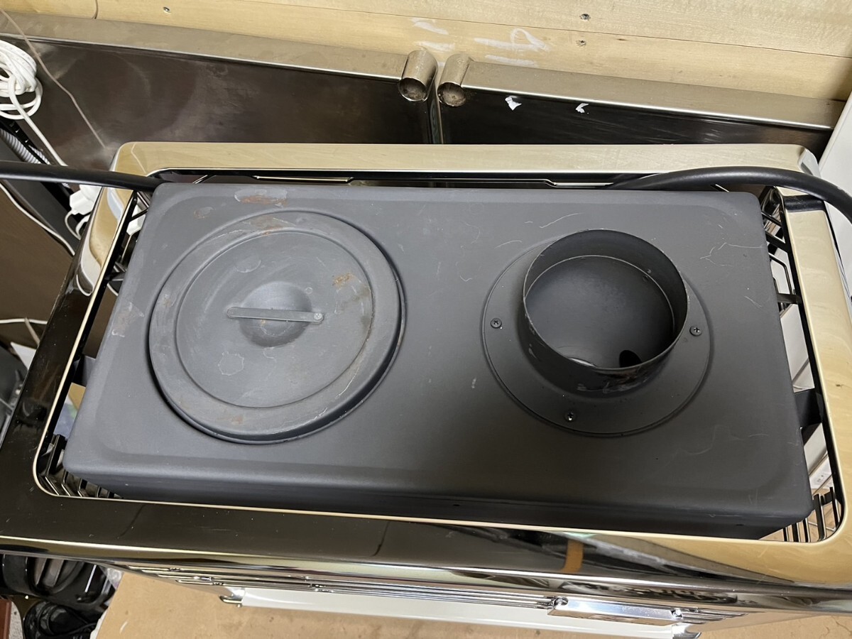 Yahoo!オークション - 旭川発 Sunpot サンポット 煙突式石油 Yahoo!オークション - 旭川発 Sunpot サンポット 煙突式石油