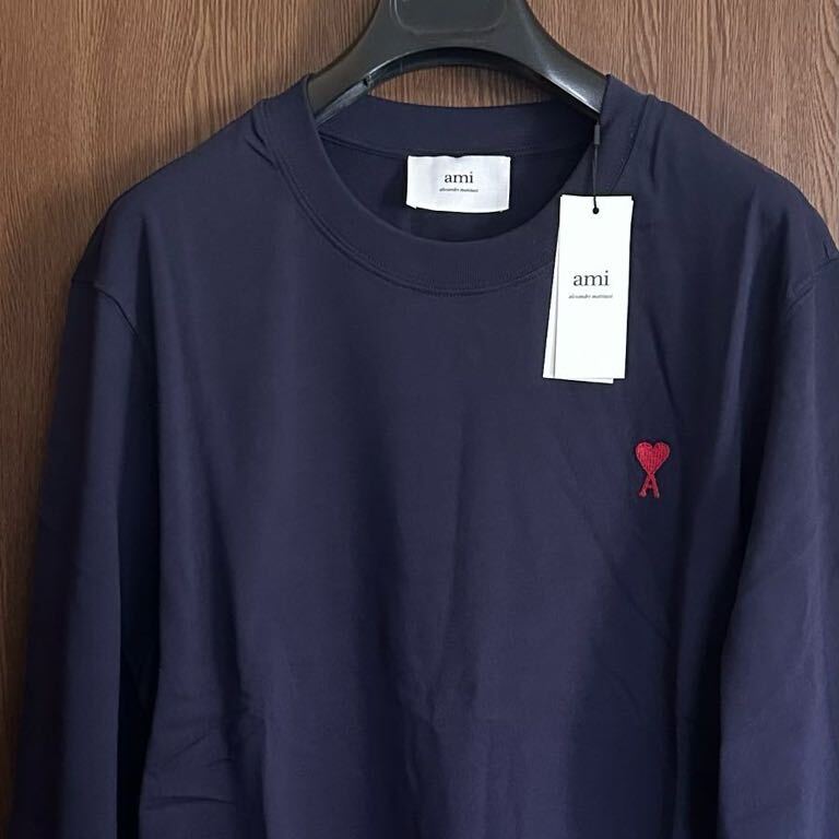 濃紺XL新品 AMI Paris グラフィック ロゴ ロング Tシャツ 濃紺XL新品 AMI Paris グラフィック ロゴ ロング Tシャツ