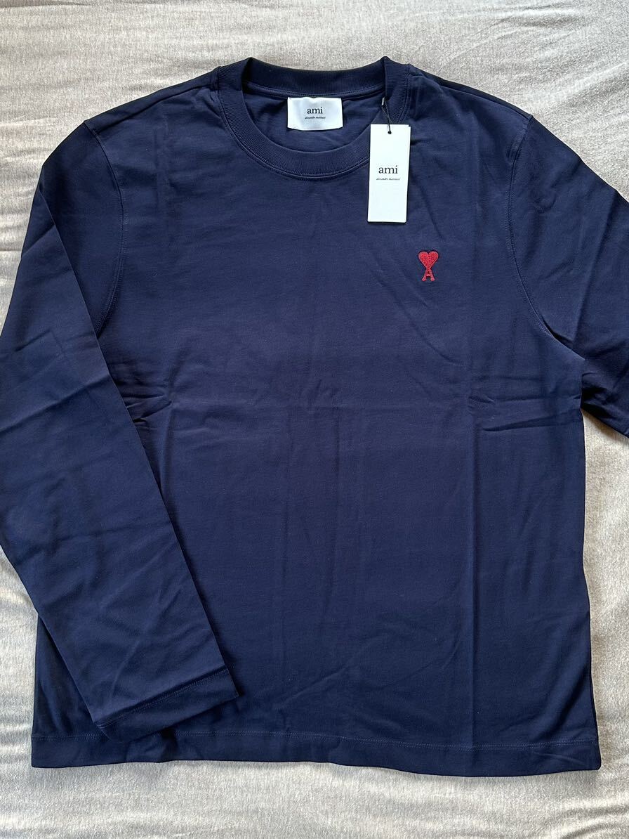 濃紺XL新品 AMI Paris グラフィック ロゴ ロング Tシャツ 濃紺XL新品 AMI Paris グラフィック ロゴ ロング Tシャツ