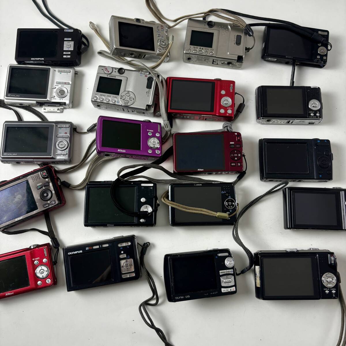デジタルカメラまとめ売り　8台　ジャンク品　動作未確認 未確認 デジタルカメラ まとめ売り 8台セットセット