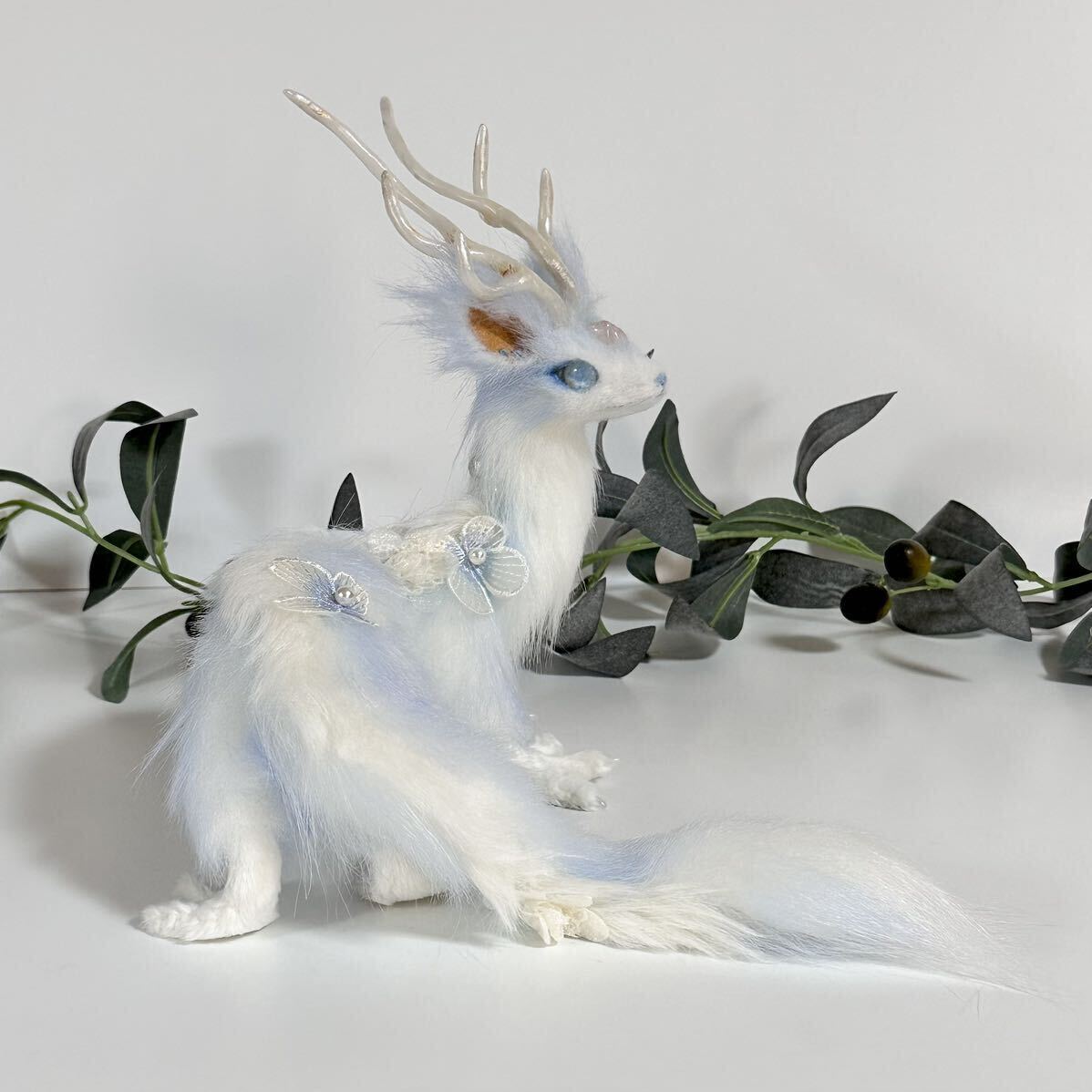 アートドール ハンドメイド シャークドラゴンのこ Yahoo!オークション - ikka アートドール ブルーのお花のミニ龍