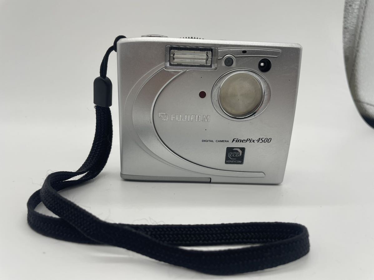オールドコンデジ FUJIFILM FinePix 電池式 2個セット スマート オールドコンデジ FUJIFILM FinePix 電池式 2個セット スマート