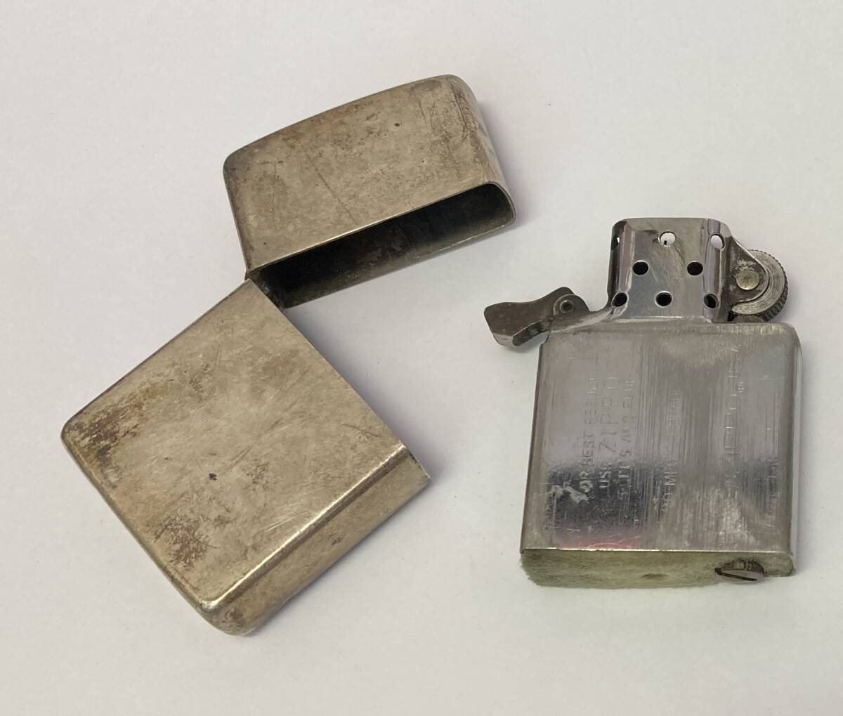 ジッポー オイルライター 着火未確認 喫煙具 喫煙グッズ 古いZIPPO 年式不明