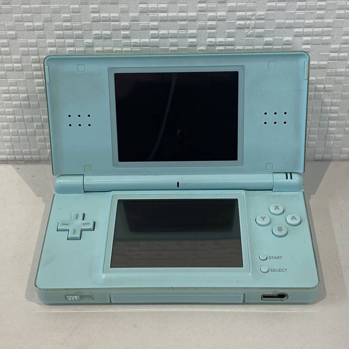 DSLite ニンテンドーDS Lite アイスブルー 動作未確認 本体のみ DSLite ニンテンドーDS Lite アイスブルー 動作未確認 本体のみ